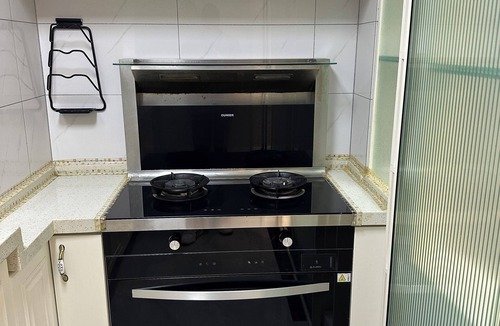 Zhengzhou Apartment | International Travel Suite is ideal for your trip with family, friends or solo.