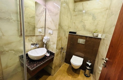 Sector 62 Hotel | IRA By Orchid Noida