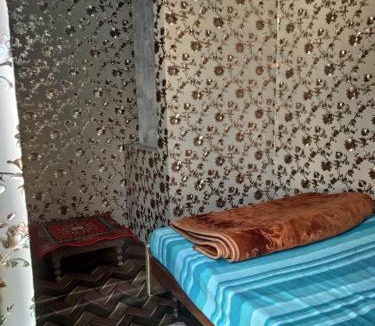 Mathura House | Ira Homestay Mathura - Divine Spiritual Stay