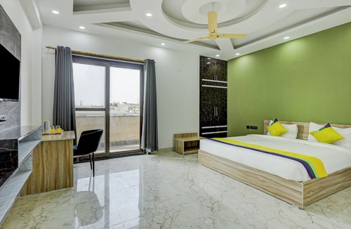 Sector 27 Hotel | Itsy Hotels Vibe 2
