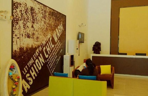 Guanshanhu District Hotel | IU Hotel Guiyang Jinyang Century City Shopping Center Chayuan Village Metro Vanke