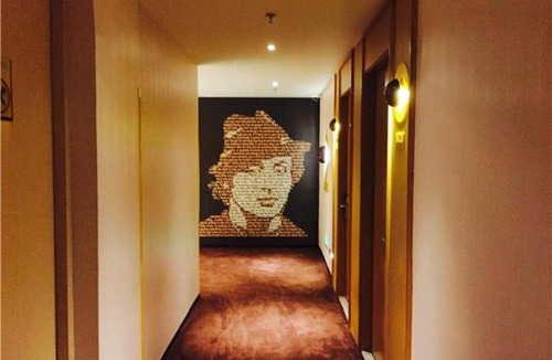 Songjiang Hotel | IU Hotel Shanghai Jiaotong University Jiangchuan Road Metro Station