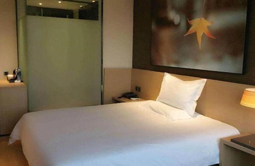Hexi Hotel | IU Hotel Tianjin Tianta Scenic Spot Wujiayao Metro Station