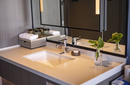Wuhan Hotel | J.SKY HOTEL