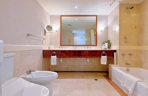 He Ping Hotel | JEN Shenyang by Shangri-La