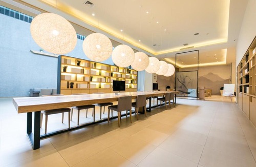 Nanqi Subdistrict Hotel | JI Hotel 1912 Bar Street
