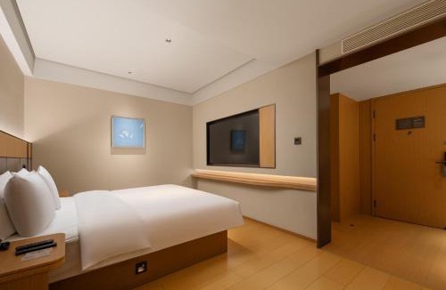 Shapingba Hotel | JI Hotel Chongqing Shapingba Station Three Gorges Square Pedestrian Street