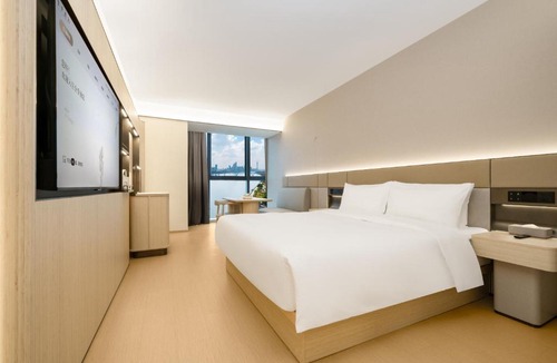 Guangzhou Hotel | JI Hotel Guangzhou Financial City Linjiang Avenue