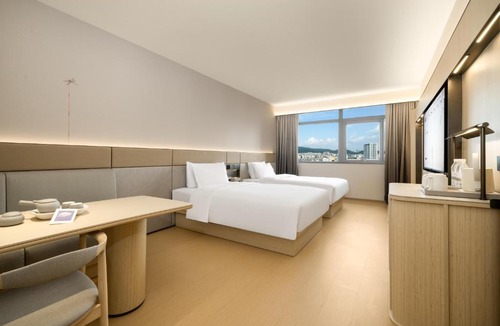 Sanyuanli Hotel | JI Hotel Guangzhou Railway Station Sanyuanli Metro Station