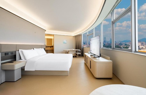 Sanyuanli Hotel | JI Hotel Guangzhou Railway Station Sanyuanli Metro Station