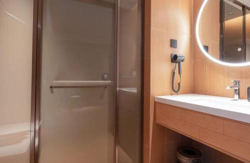 Gongshu Hotel | JI Hotel Hangzhou Gongshu Wanda Plaza Hangxing Road