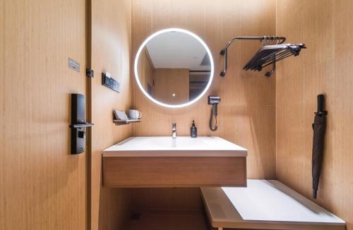 Qionghai Hotel | JI Hotel Qionghai Cultural and Sports Center Renmin Road