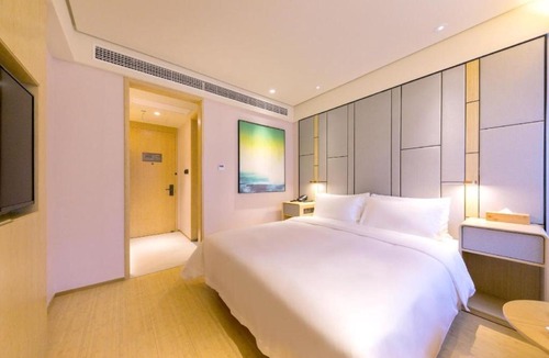 Minhang Hotel | JI Hotel Shanghai Caohejing Lianhua Road