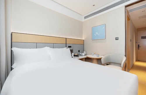 Putuo Hotel | JI Hotel Shanghai Daning Yichuan Road