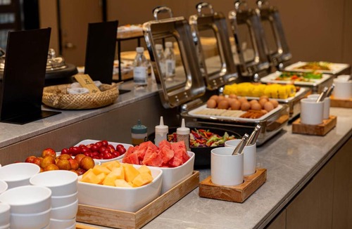 Zhabei Hotel | JI Hotel Shanghai Daning North Hi-Tech Industrial Park