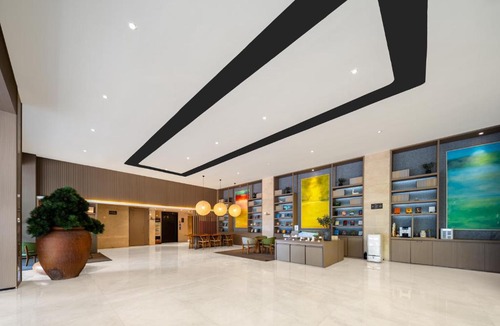 Changning Hotel | Ji Hotel Shanghai Hongqiao Hub Songhong Road Subway Station