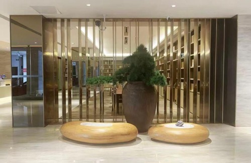 Baoshan Hotel | JI Hotel Shanghai Yingao Road Subway Station