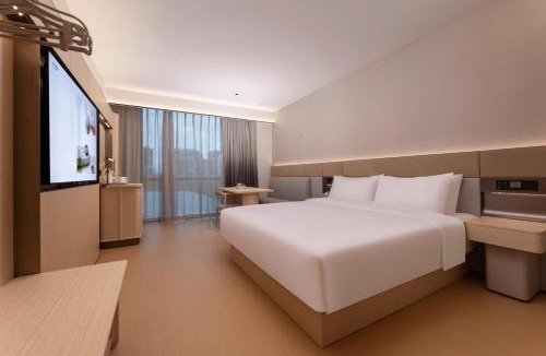 Taicang Hotel | JI Hotel Taicang University Town