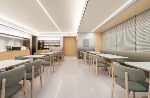 Han Yang Hotel | Ji Hotel Wuhan Wuhuan Sports Center