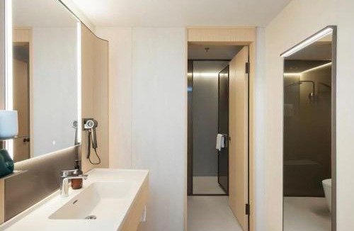 Bin Hu District Hotel | JI Hotel -Wuxi Taikeyuan