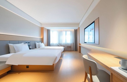 Longwen District Hotel | JI Hotel Zhangzhou Yuehui Plaza