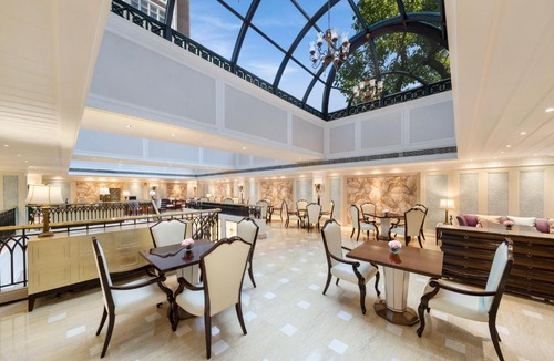 Huaihai Road Commercial Area Hotel | Jin Jiang Hotel