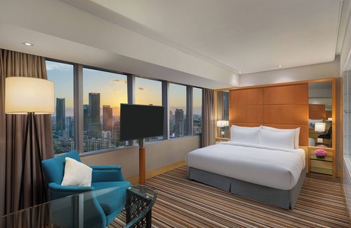 Downtown Shanghai Resort | Jin Jiang Tower