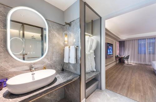 Huaiyin Hotel | Jinan West Railway Station Manxin Hotel