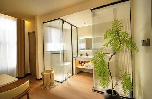 Changjiang County Hotel | Jingdezhen Ruchu Hostel - Tao Xichuan
