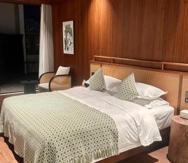 Changjiang County Hotel | Jingdezhen Taoyangli Ruyuan Sky City Hotel