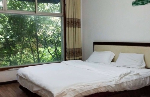 Deyang Hotel | Jingheyuan Mianzhu
