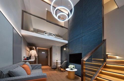 Jing'an Hotel | Jinglai Hotel Light Luxury - Daning International Shanghai Business School Branch
