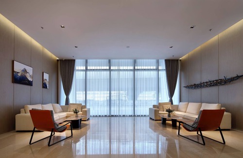 Tinghu Qu Hotel | jinglaijiudianzhenxuanyanchenggaotiezhan