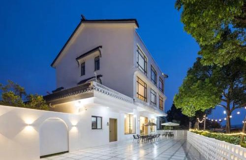 Wuzhong House | Jingshan Lake Boutique Homestay