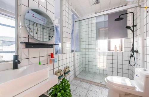 Wuzhong House | Jingshan Lake Boutique Homestay
