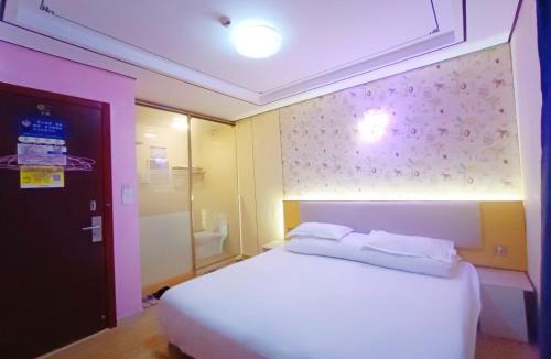 Gujiaying Hotel | Jinhui Hotel, Dinggou Town, Jiangdu District