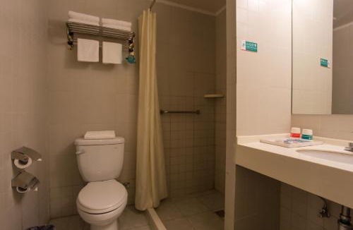 Weibin District Hotel | Jinjiang Inn Baoji High-speed Rail Station