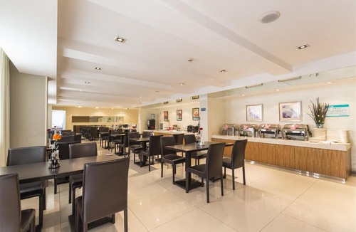 Changji Hotel | Jinjiang Inn Changji Administration Center
