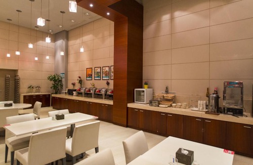 Changji Hotel | Jinjiang Inn Changji Administration Center