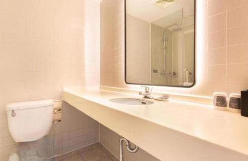 Wucheng Qu Hotel | Jinjiang Inn Jinhua Binhong Road