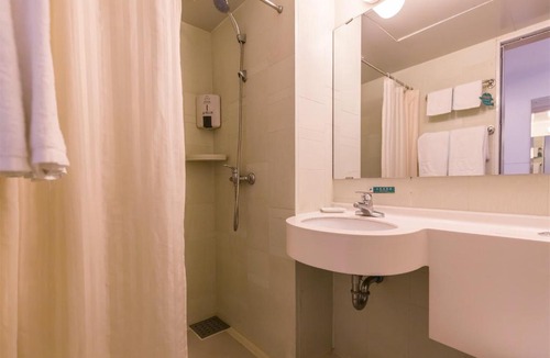 Weiyanggong Hotel | Jinjiang Inn Select Xian Hongmiaopo East Daxing Road