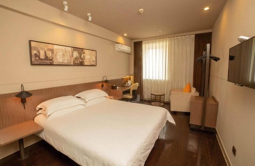 Shuangqiao Hotel | Jinjiang Inn Select Yangzhou Slender West Lake Siwangting Road