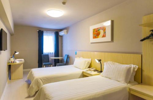 Tunxi Hotel | Jinjiang Inn Style Huangshan Train station Old Street