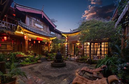 Shuhe Old Town Hotel | Jinli Chinese Courtyard Hotel 丽江锦里中式庭院客栈