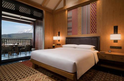 Yulong Hotel | Jinmao Pureal Mountain Liiang