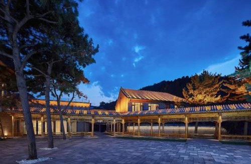 Gubei Water Town Hotel | Jinshanling Great Wall Hotel