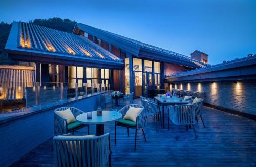 Gubei Water Town Hotel | Jinshanling Great Wall Hotel