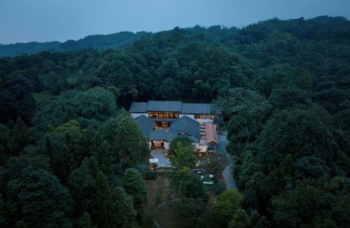 Shuimo Hotel | Jishang Qingcheng Mt Villa