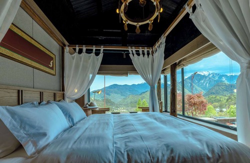 Jiuzhaigou Hotel | Jiuzhai Yunshang