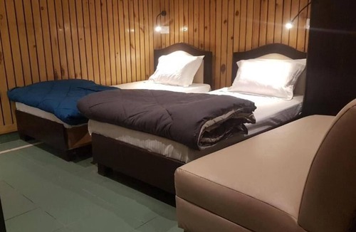 Taj Ganj Hostel | Joey's Hostel Agra